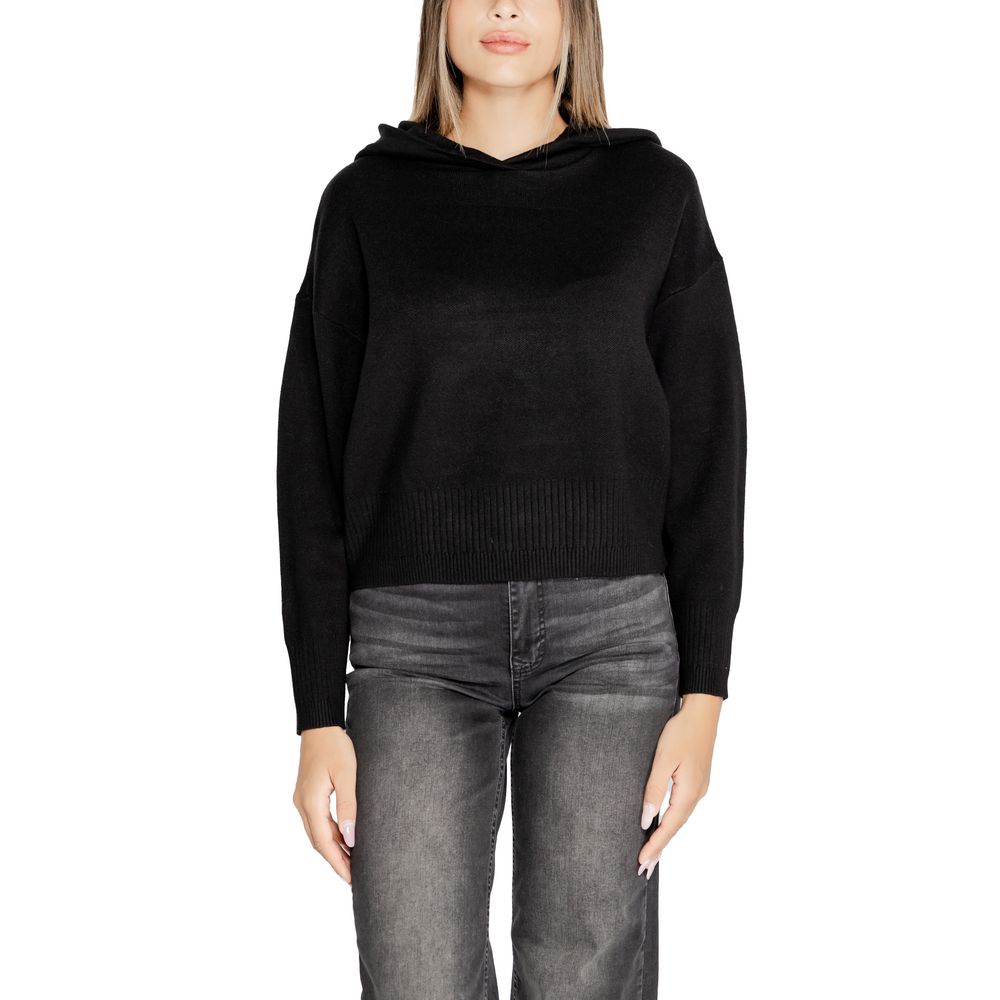 Vero Moda Black Viscose Tops & T-Shirt Vero Moda Black