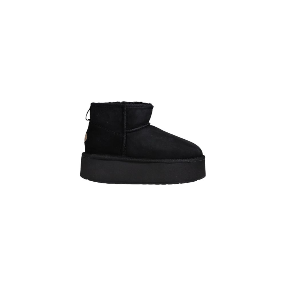 EMU Australia Black Leather Boot EMU Australia Black