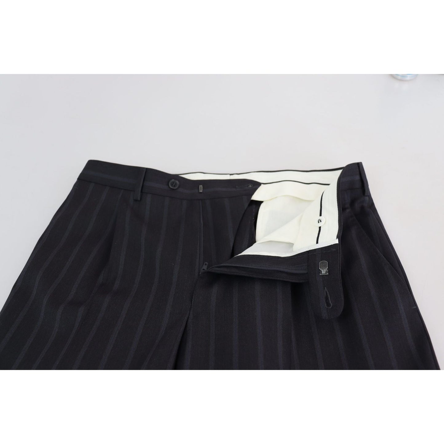 Dolce & Gabbana Gray Wool Blend Formal Trousers Pants PAN71937-48