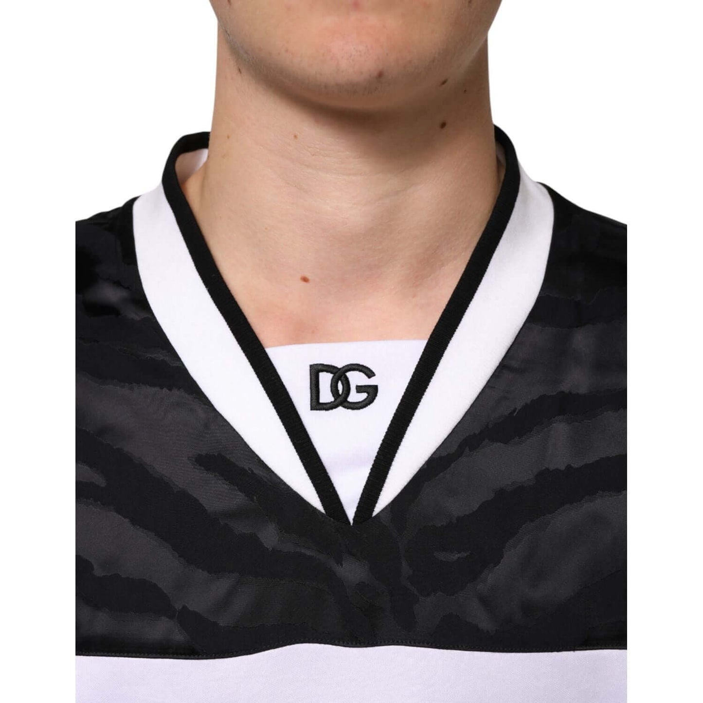 Dolce & Gabbana White Black Polyester DG Logo Mesh Jersey T-shirt