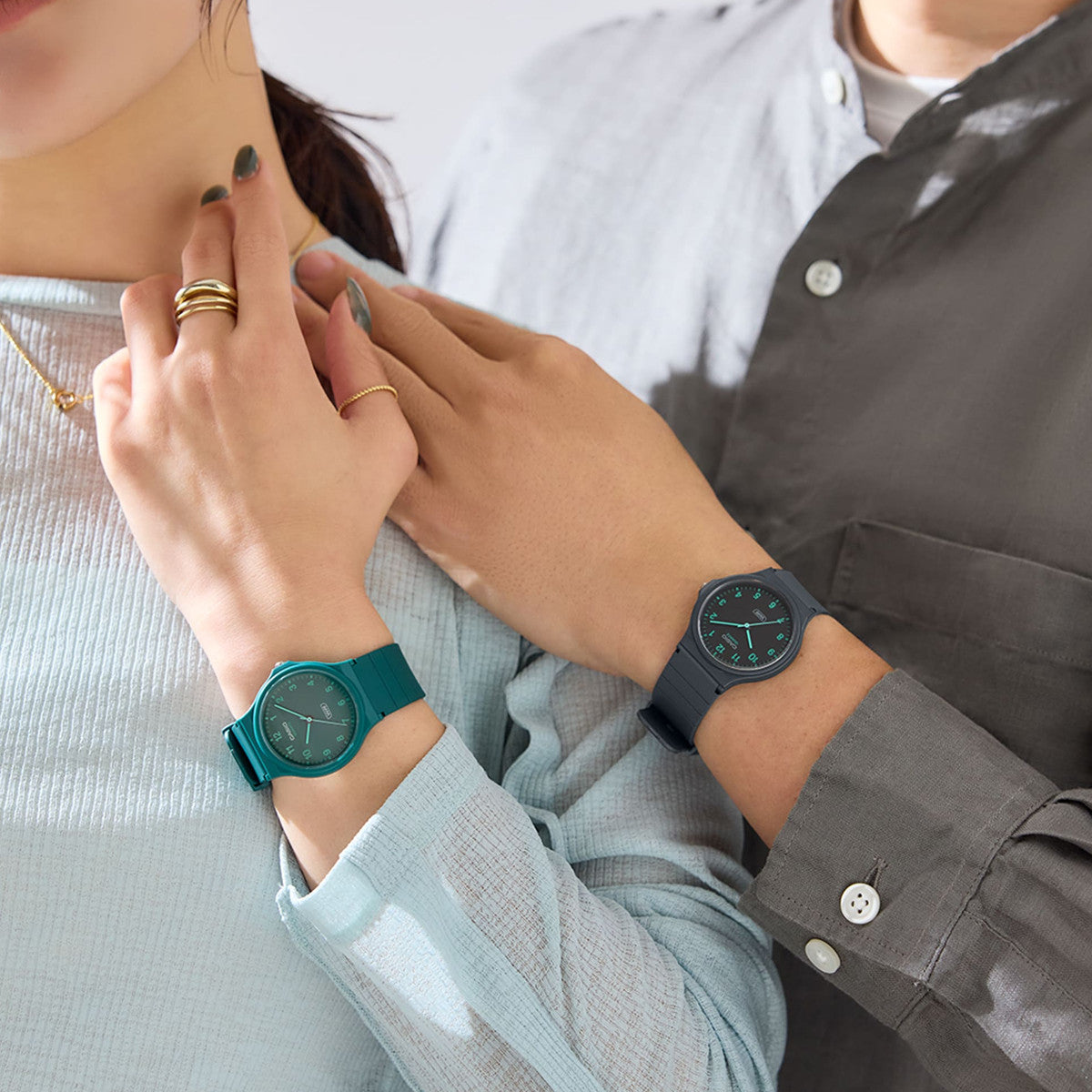 CASIO COLLECTION SERIE POP - BLACK WATCHES