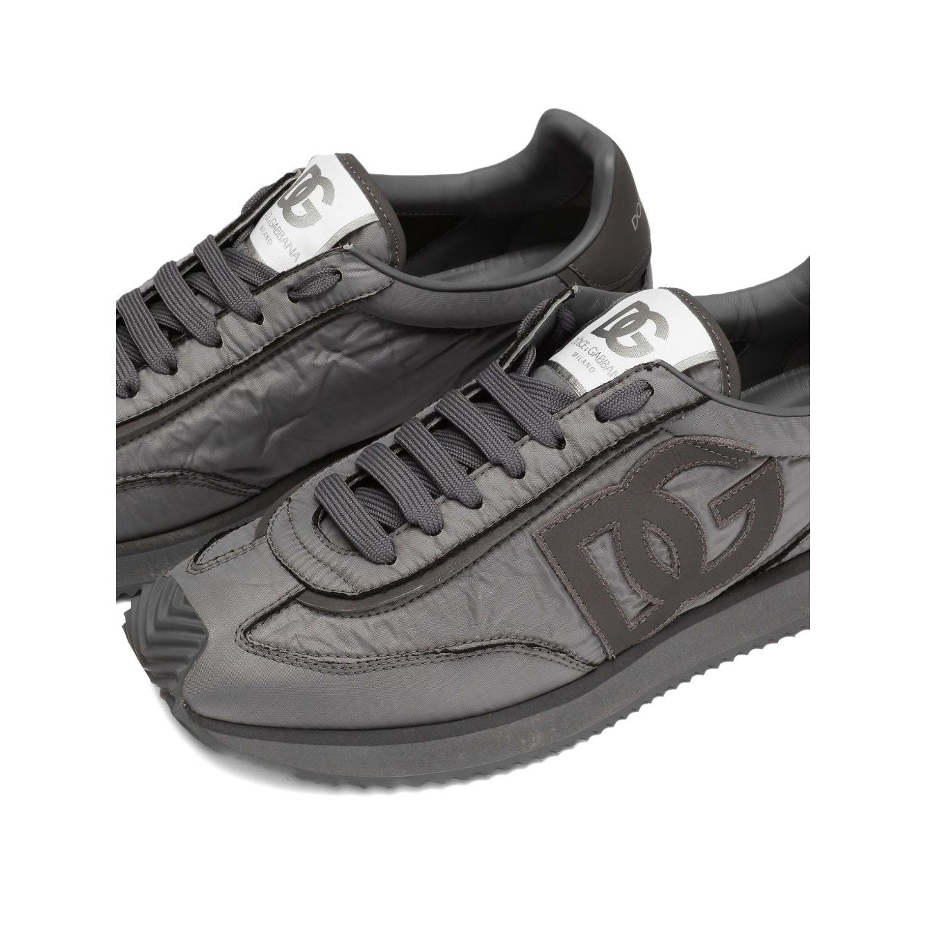 Dolce & Gabbana Sneakers Grey with embroidered logo, lace-up fastening, flat rubber sole, and padded collar.