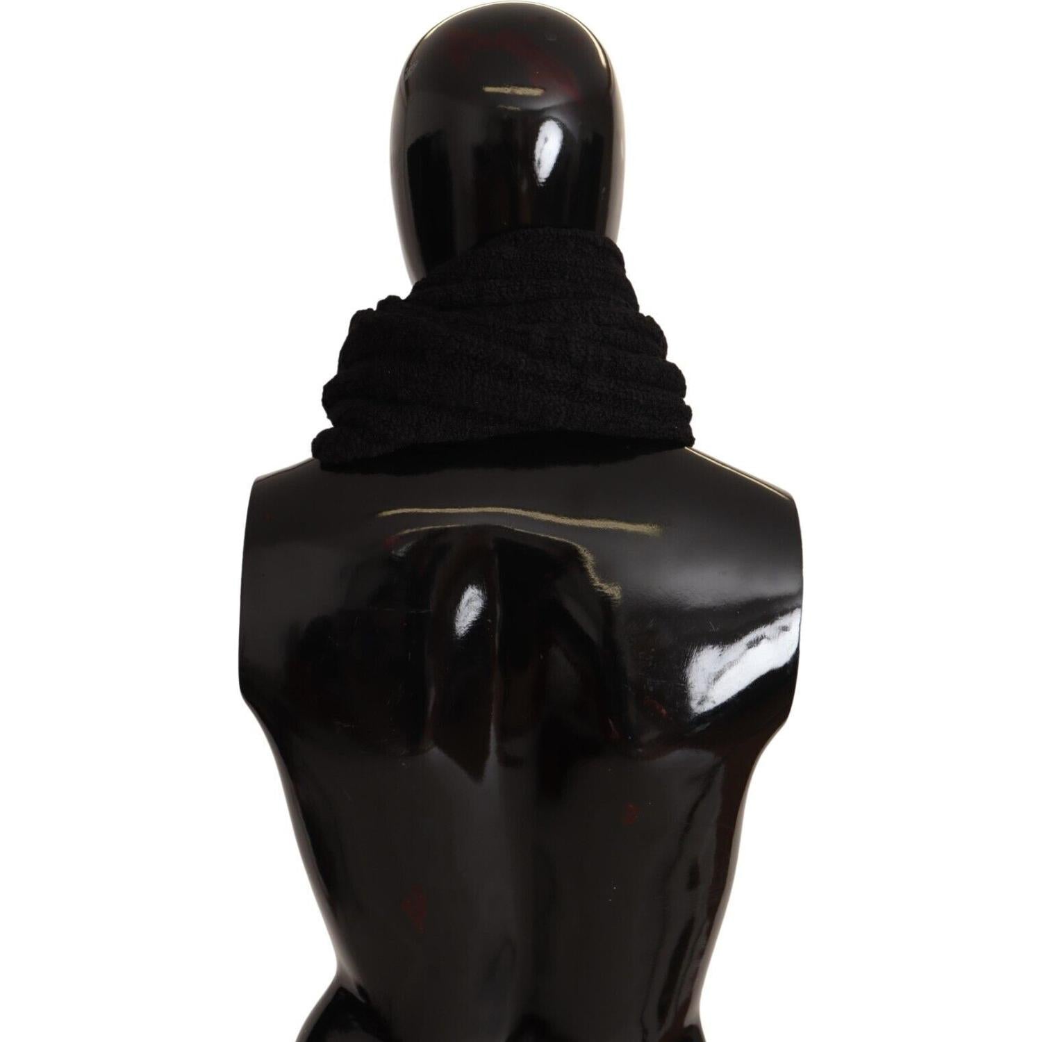 وشاح من الصوف الأسود من مجموعة Dolce &amp; Gabbana Elegance Unleashed