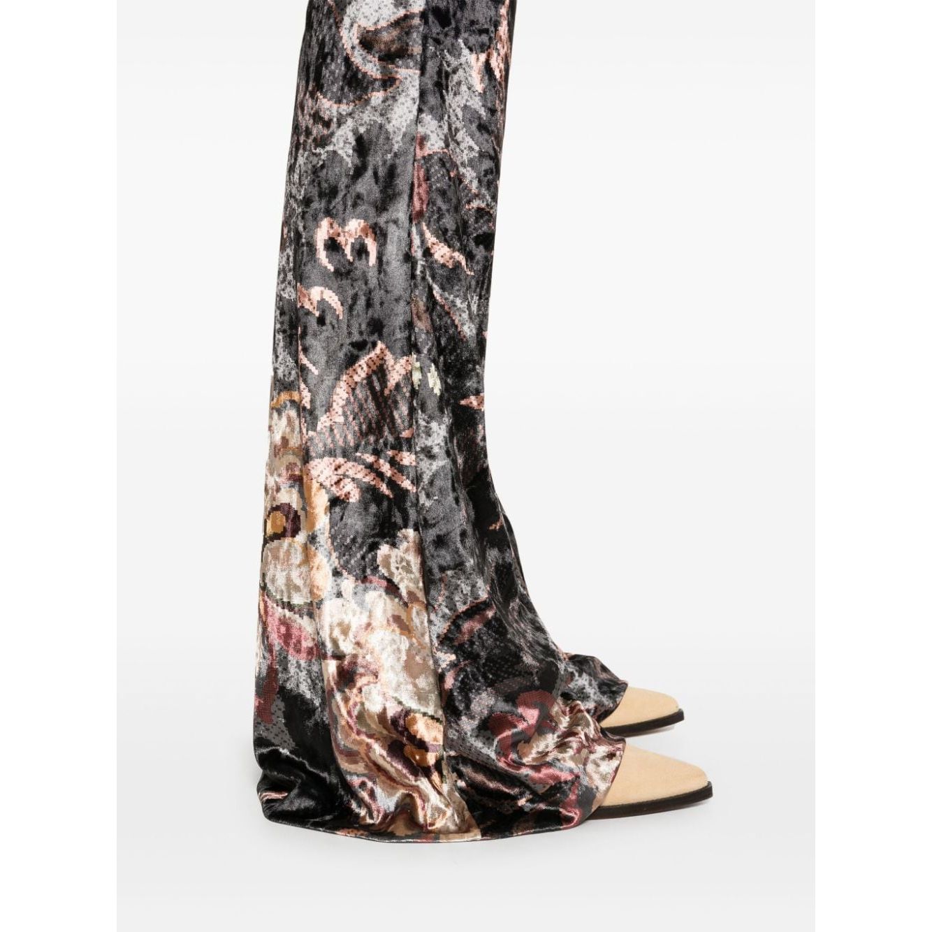 بنطلون ايترو اسود