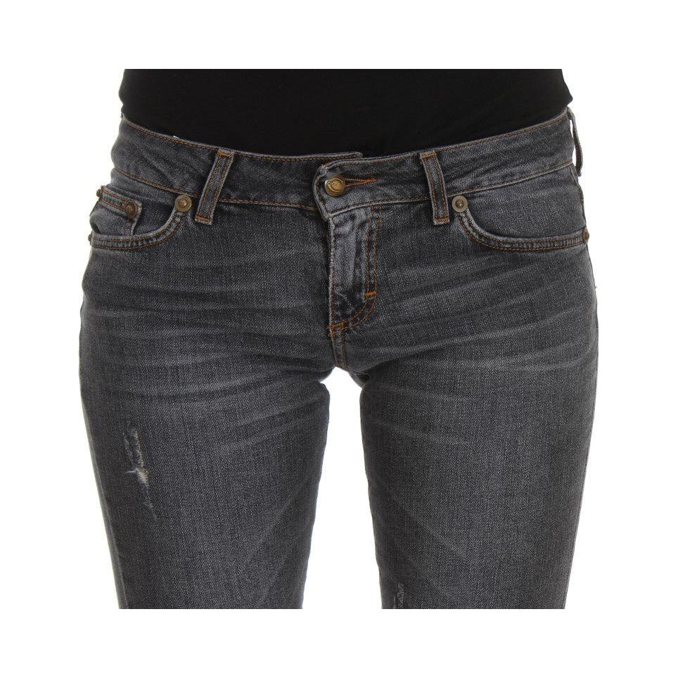 修身版型绿钻蓝洗水牛仔裤