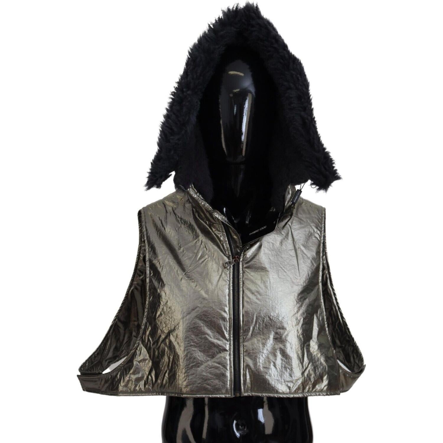 优雅的银色全头裹帽