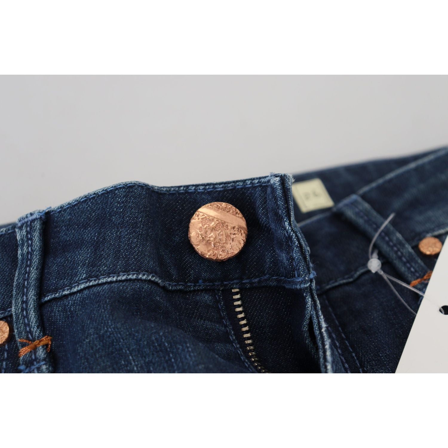 时尚低腰修身牛仔裤