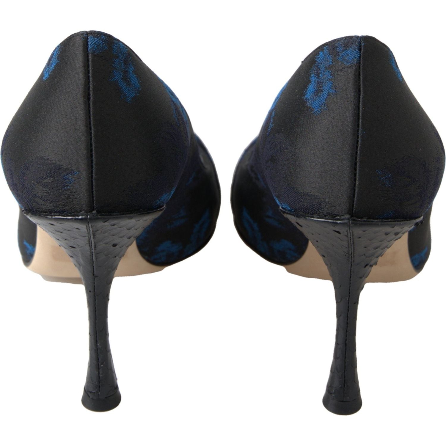 حذاء دولتشي آند غابانا الأنيق المزين بالكريستال الأزرق