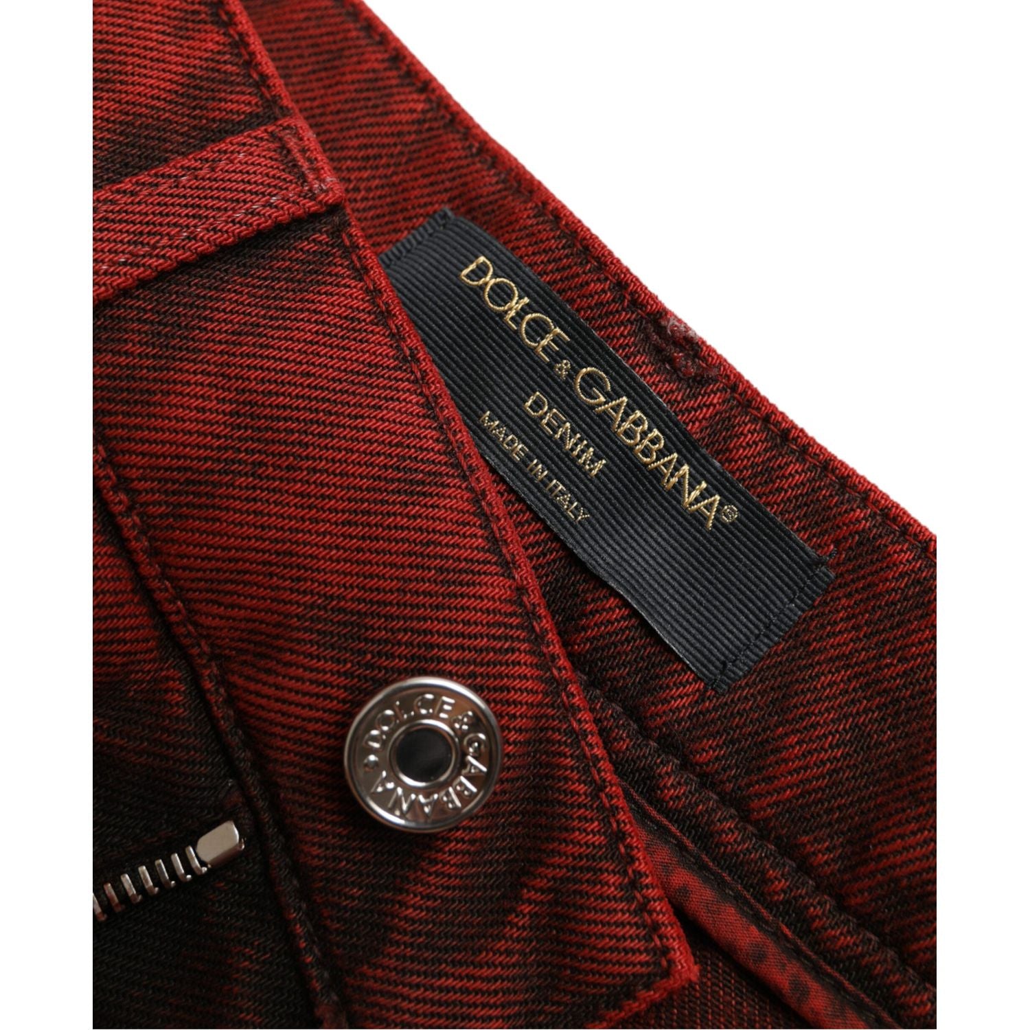 高腰红色牛仔热裤短裤