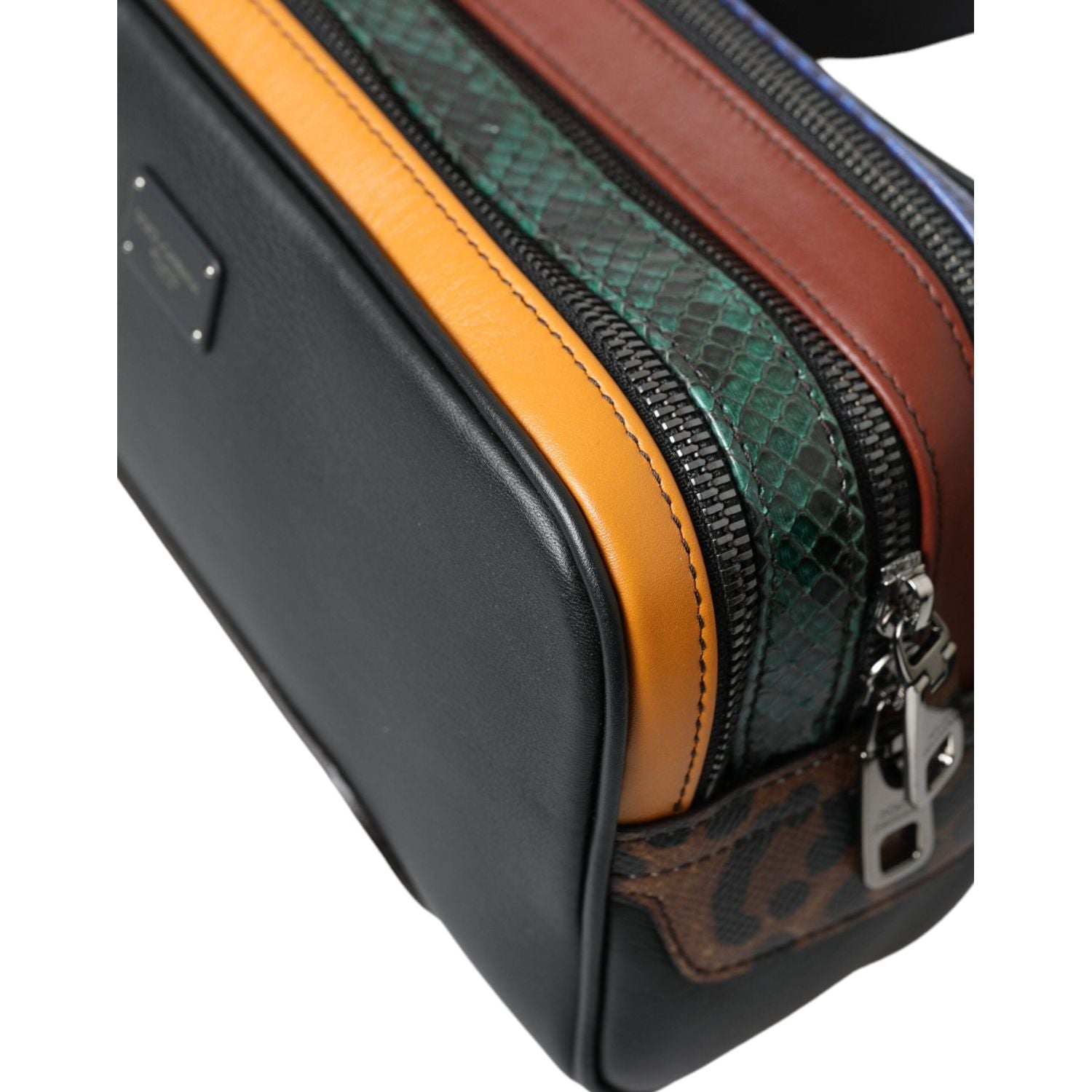 حقيبة حزام من الجلد الاستوائي بنقشة جلد النمر من دولتشي آند غابانا