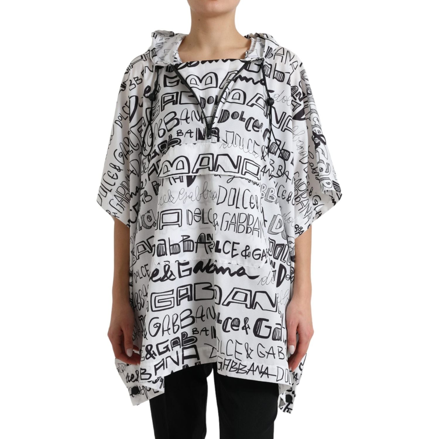 تي شيرت Dolce &amp; Gabbana Chic بغطاء رأس وطبعة شعار