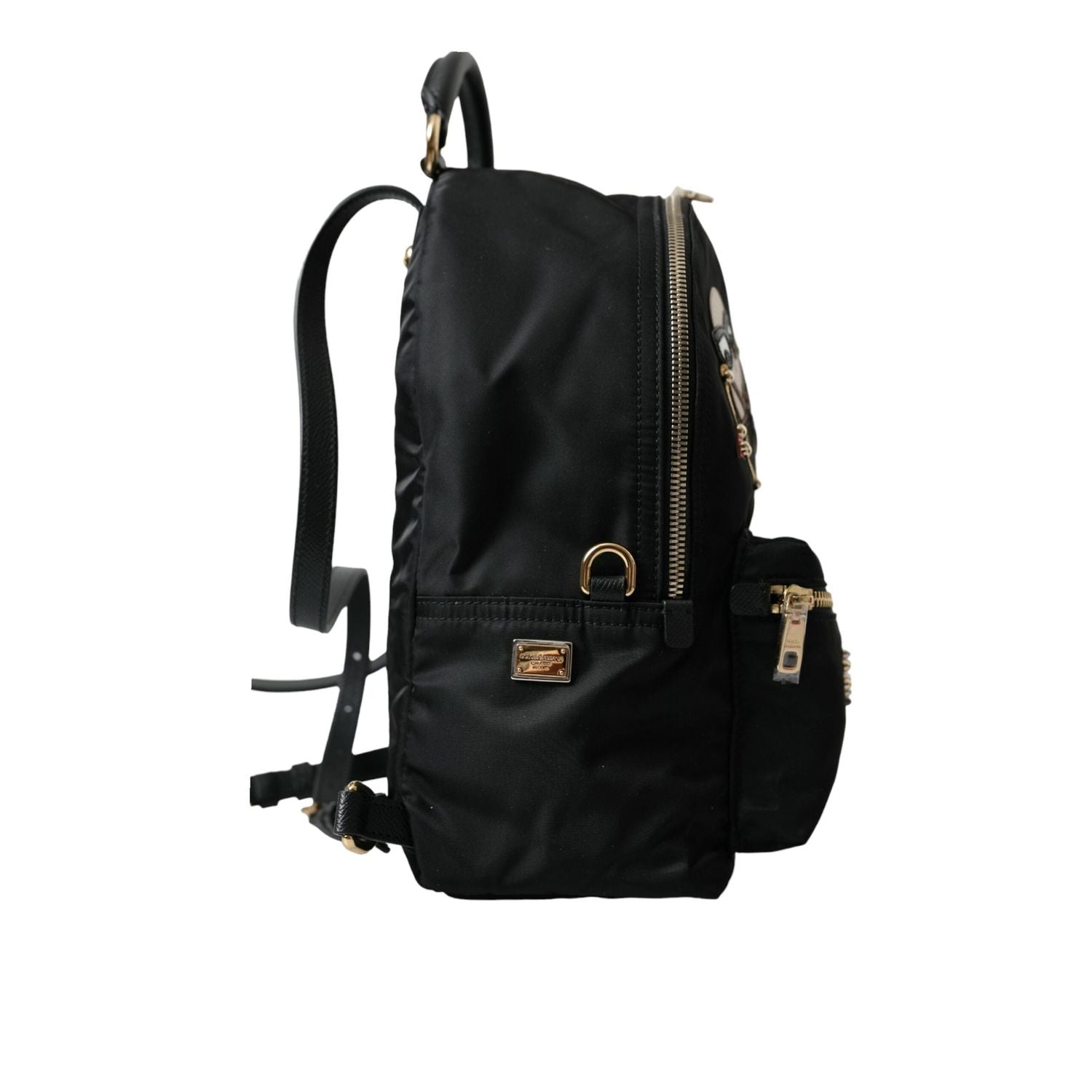 Front view with bag zipped and handles upright.