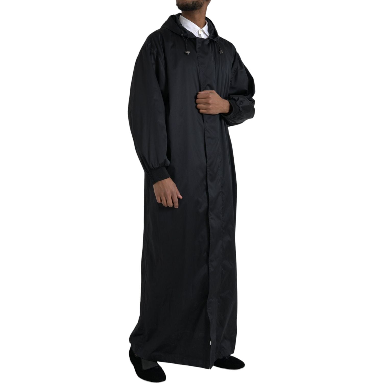 黑色涤纶连帽长款风衣夹克