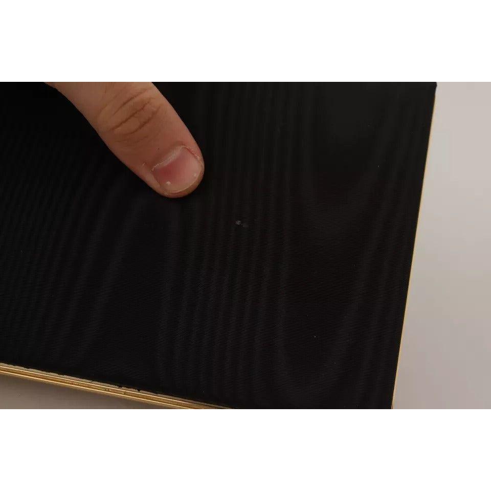 حقيبة كلاتش من دولتشي آند غابانا للحفلات المسائية بإطار ذهبي من الحرير الأسود