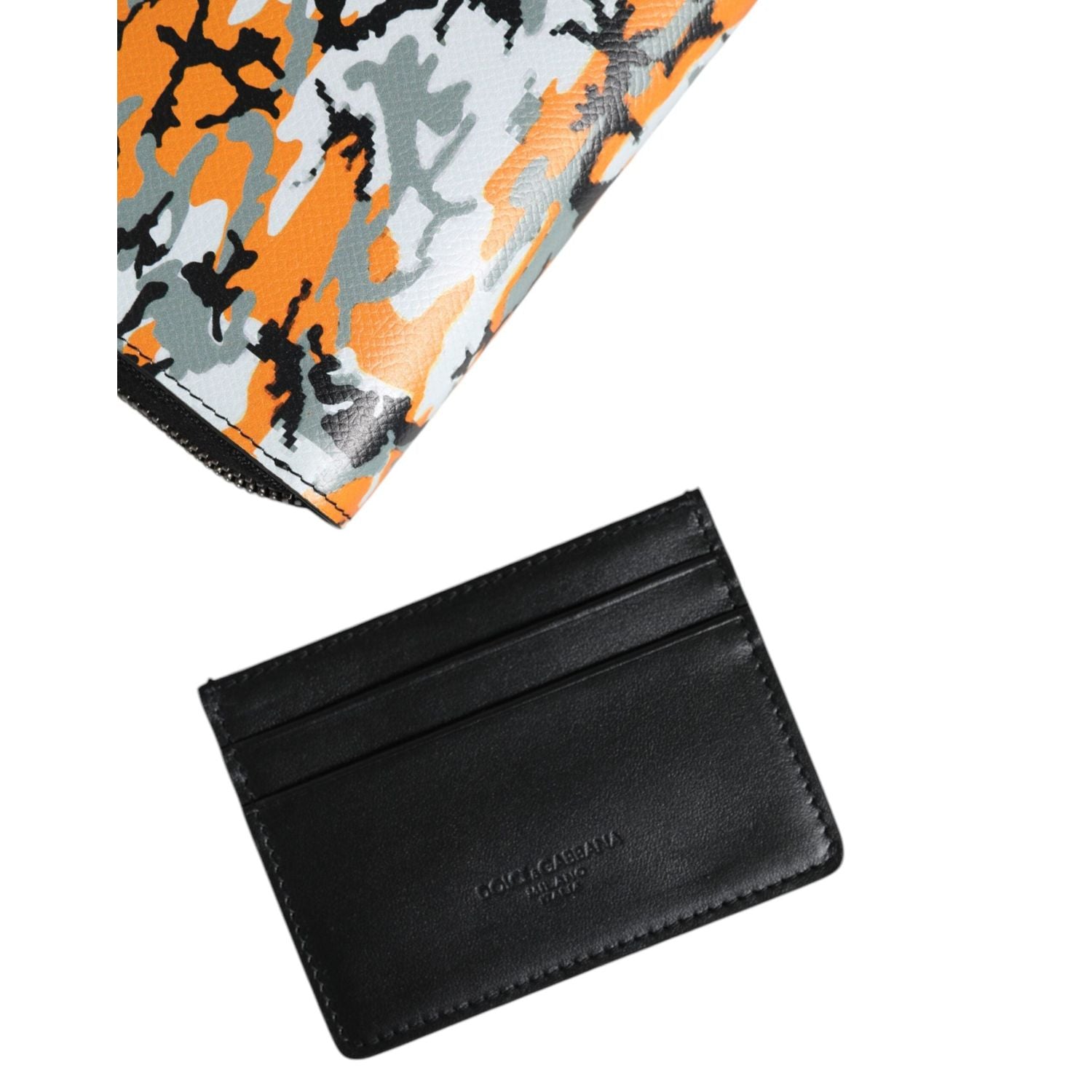 حقيبة كروس بودي من دولتشي آند غابانا مصنوعة من الجلد متعدد الألوان بتصميم مموه