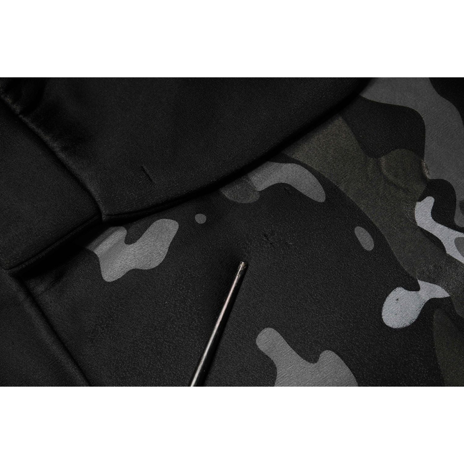 Dolce & Gabbana Black Camouflage Round Neck Sweatshirt Sweater