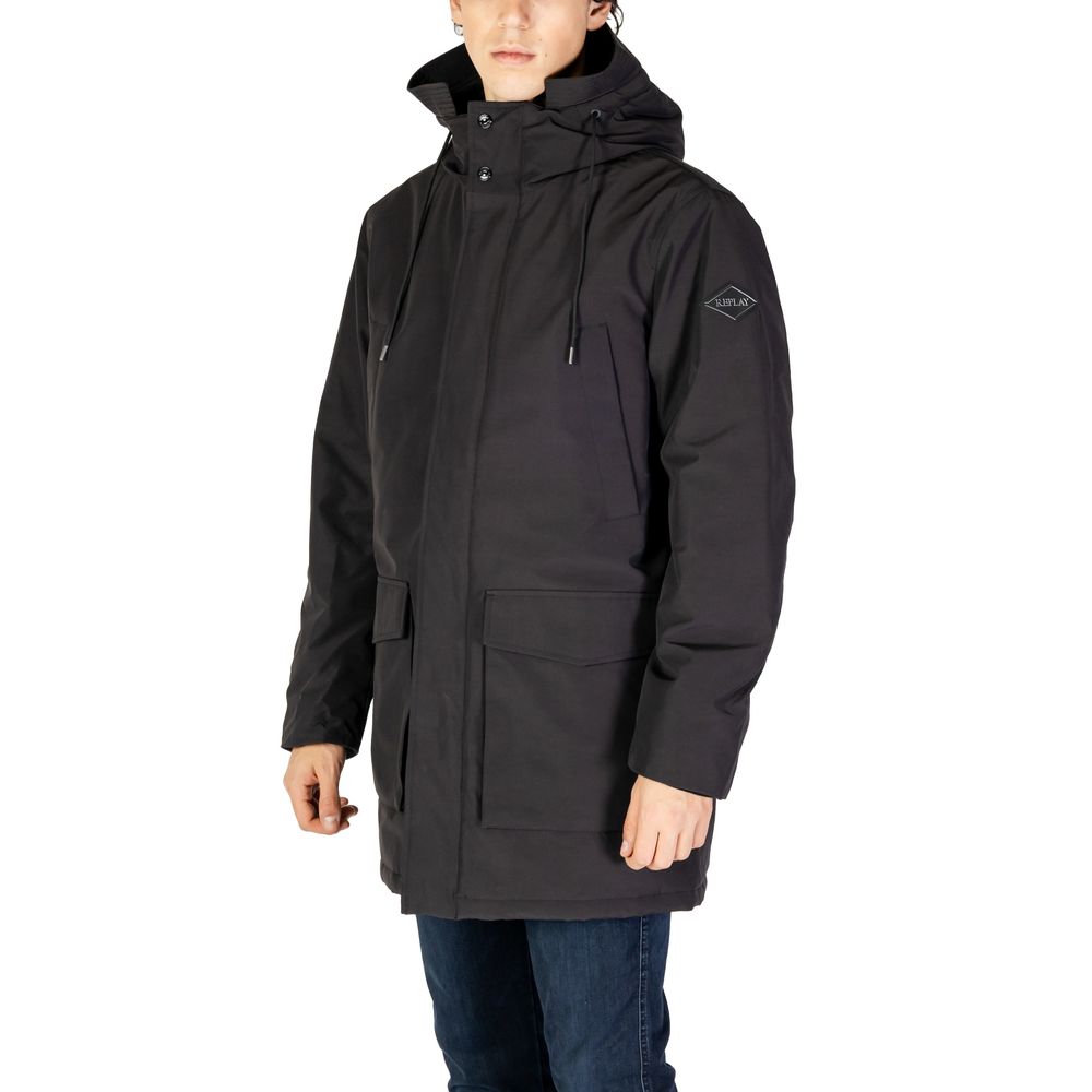Front view with bag zipped and handles upright.
