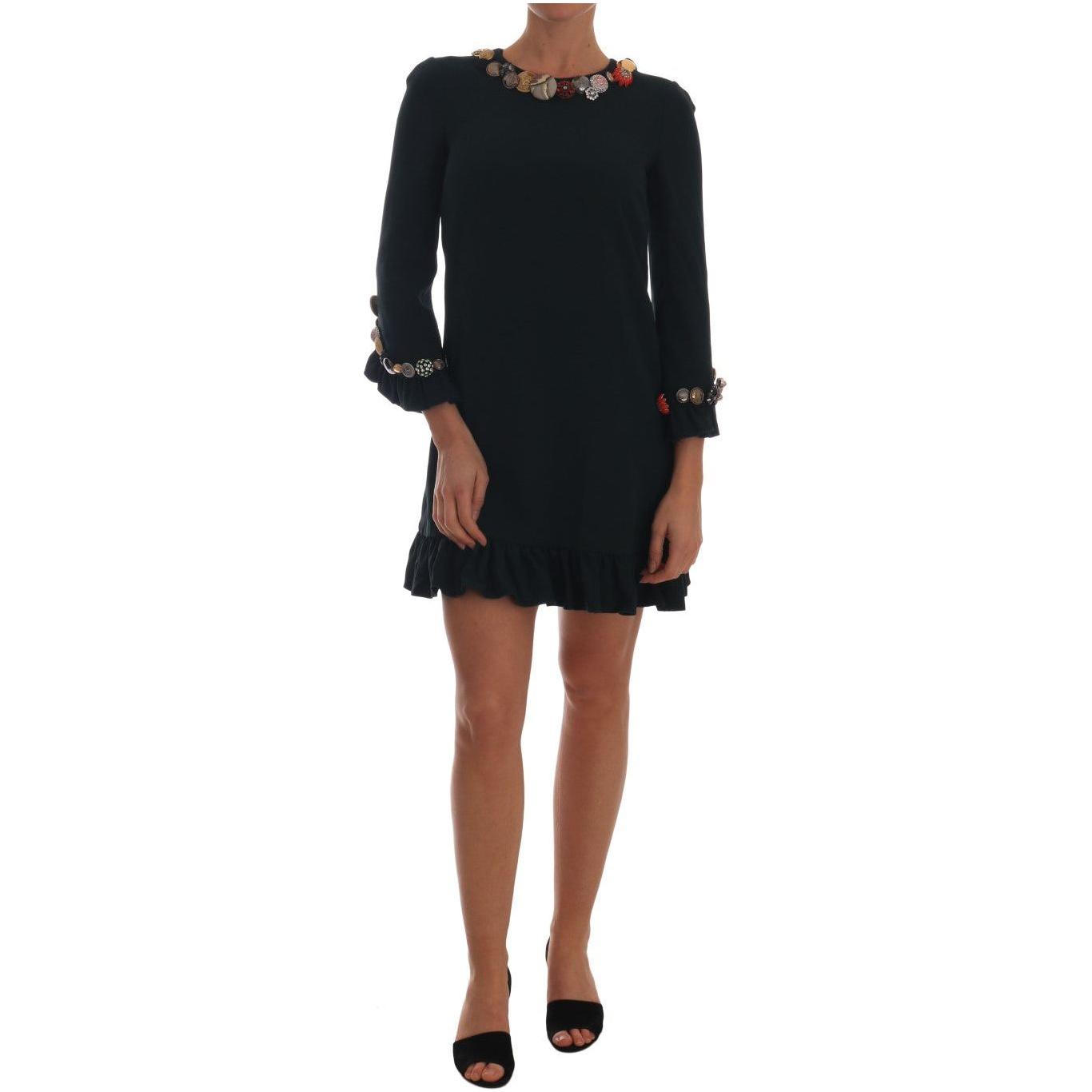 فستان دولتشي آند غابانا بتصميم حرف A مزين بالكريستال الزمردي