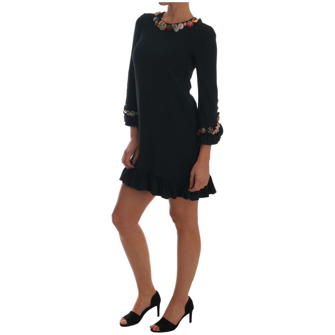 فستان دولتشي آند غابانا بتصميم حرف A مزين بالكريستال الزمردي