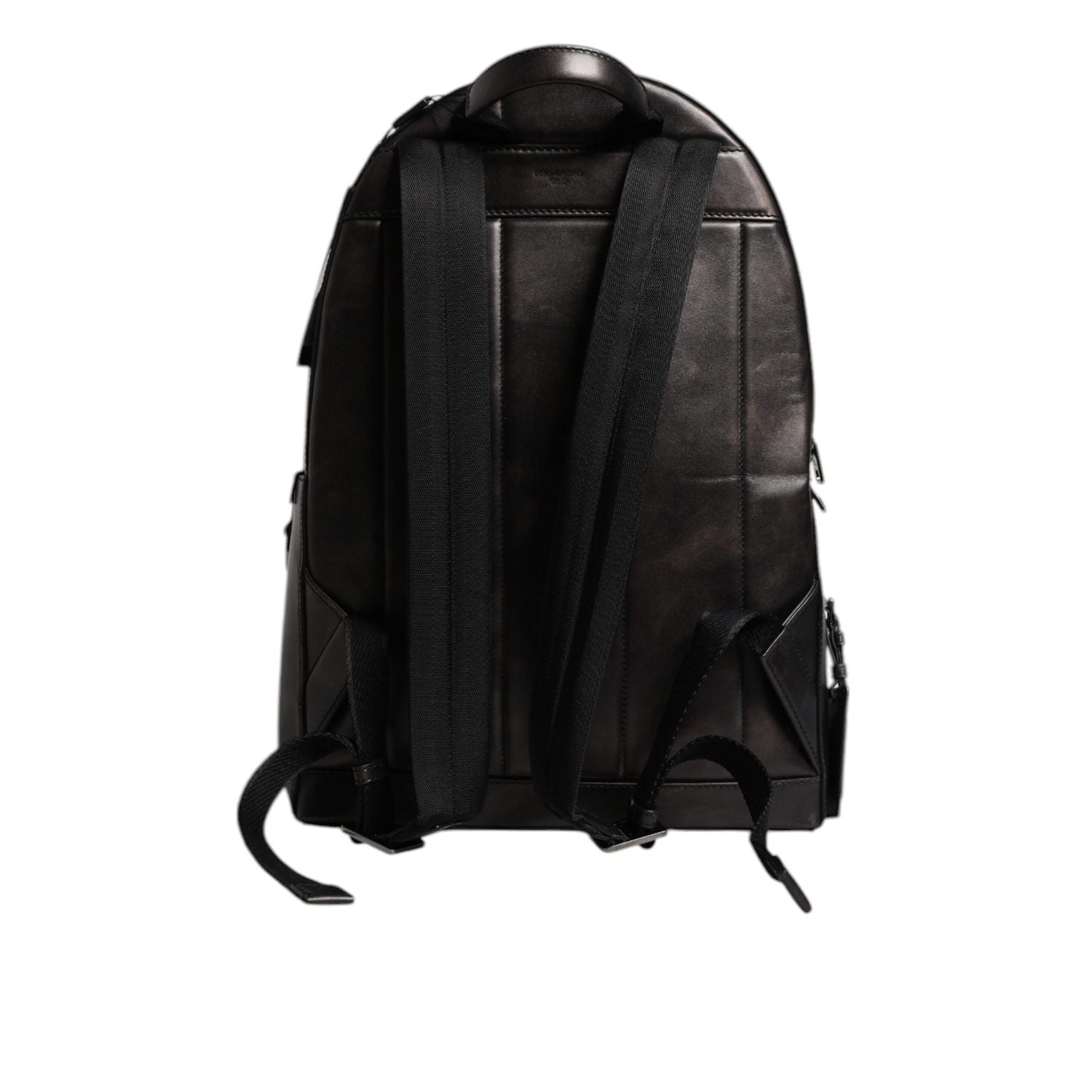 Front view with bag zipped and handles upright.