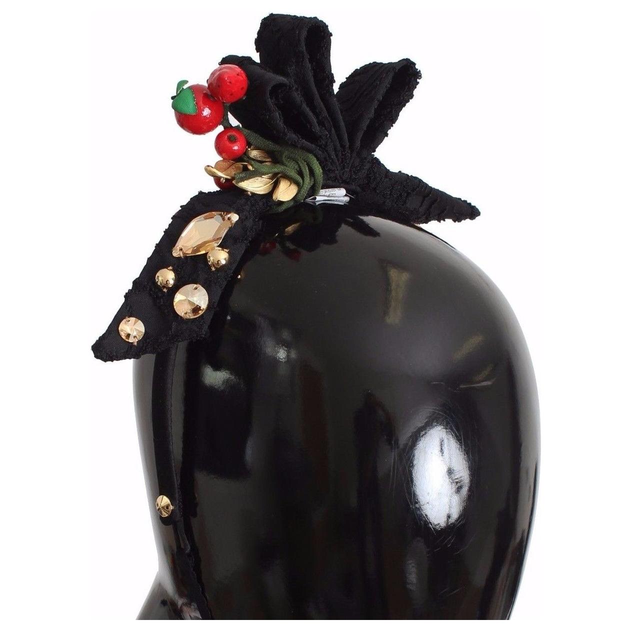 عصابة رأس من دولتشي آند غابانا مصنوعة من الكريستال والتوت