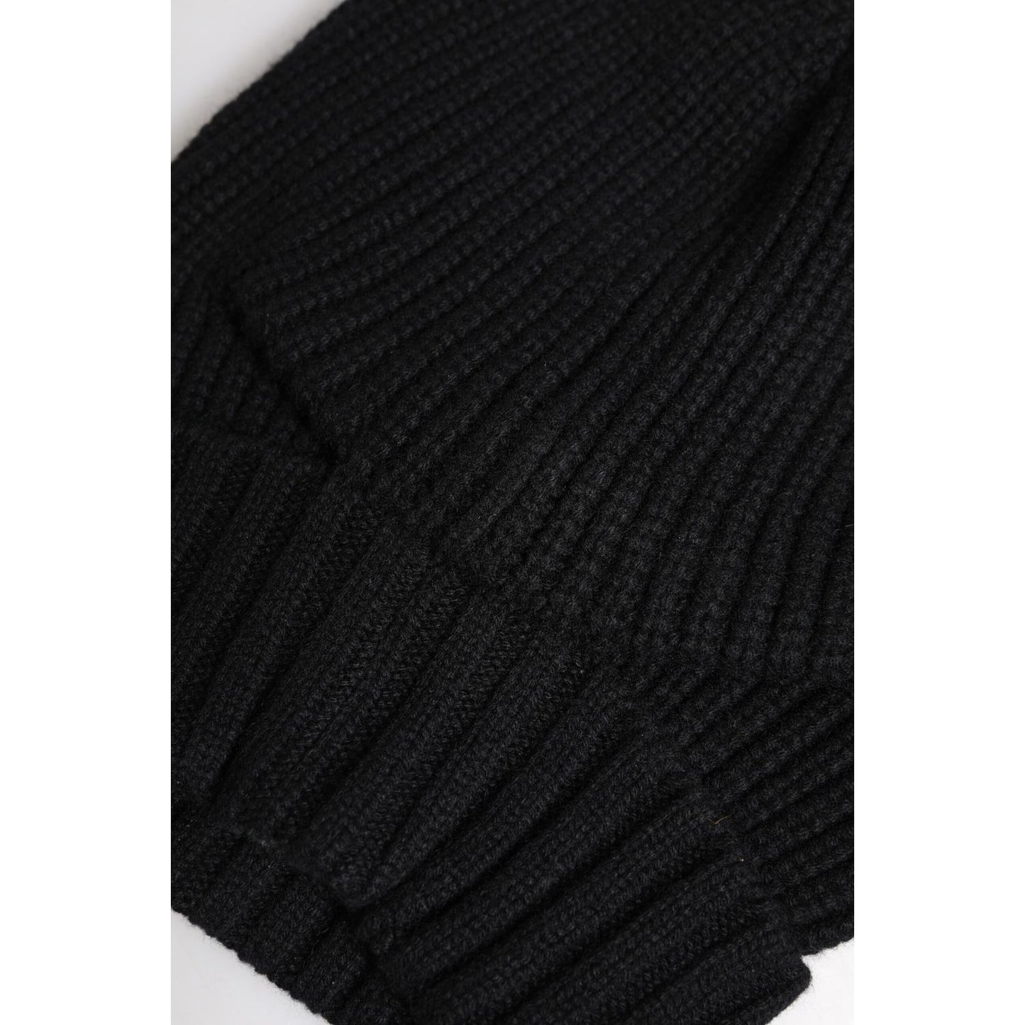 Dolce & Gabbana Black Cashmere Knitted Winter Beanie Hat HAT9846