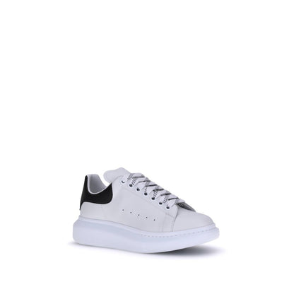 Alexander McQueen White Calf Leather Bos Taurus Platform Sneakers with lace-up closure and iconic logo details.