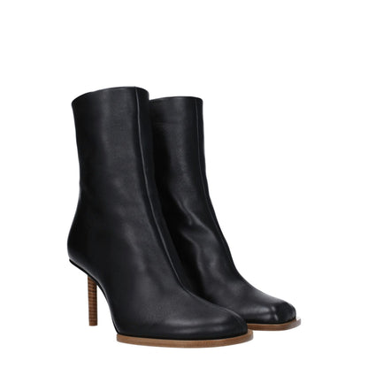 Jacquemus Black Leather Ankle Boots with high heels and square toe, featuring a zip closure. MPN: 233FO1163073990. Casual style.