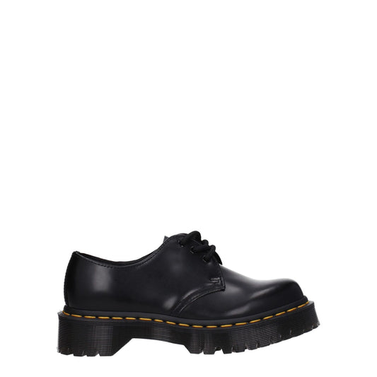 Dr. Martens Black Leather Oxfords And Derbies, casual lace-up shoe with rubber sole and mid heels, MPN D1461BEX21084001.