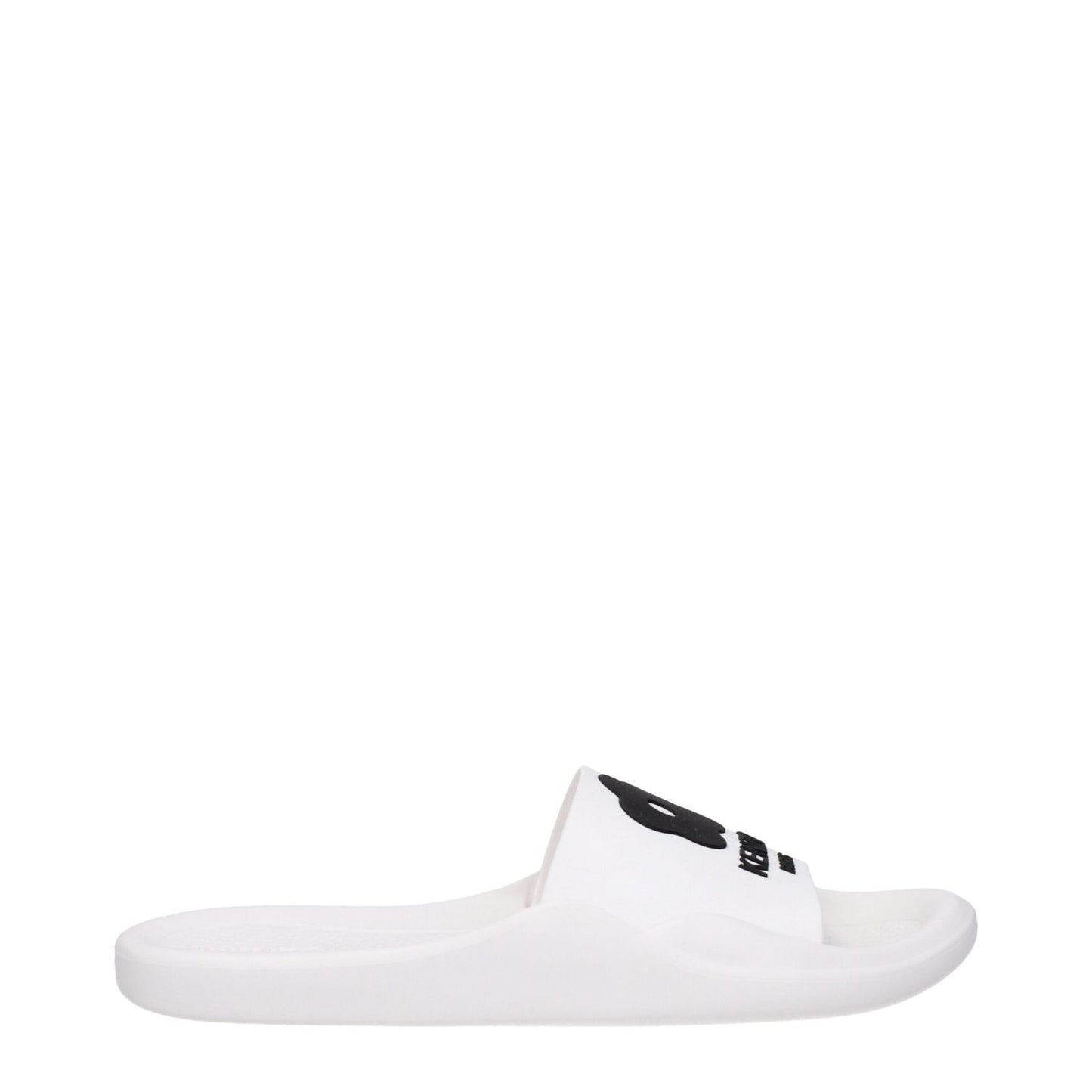 Kenzo White Cotton Slippers with open toe, rubber sole, and front logo design. Casual, low flat heel style. MPN: FE52MU110P5102.
