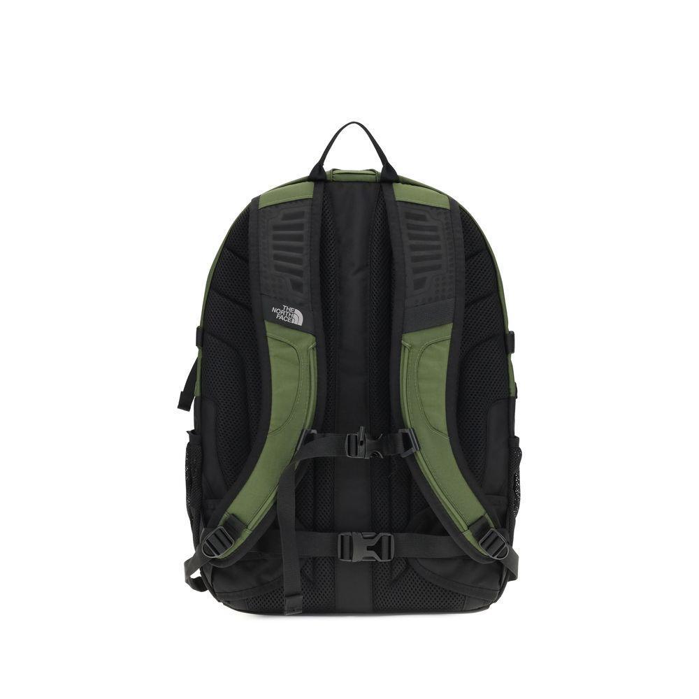 Front view with bag zipped and handles upright.