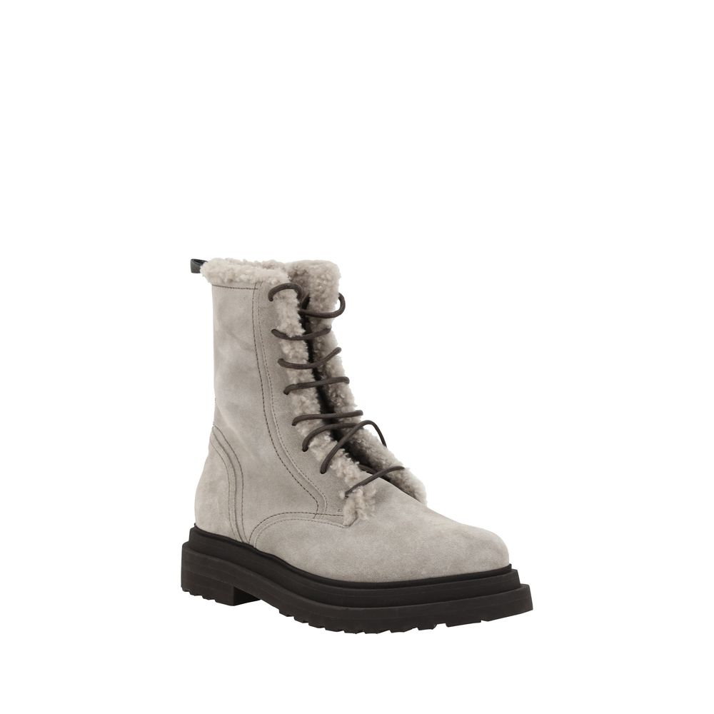 Brunello Cucinelli Gray Rubber Lace-Up Boots with suede design and fur lining.