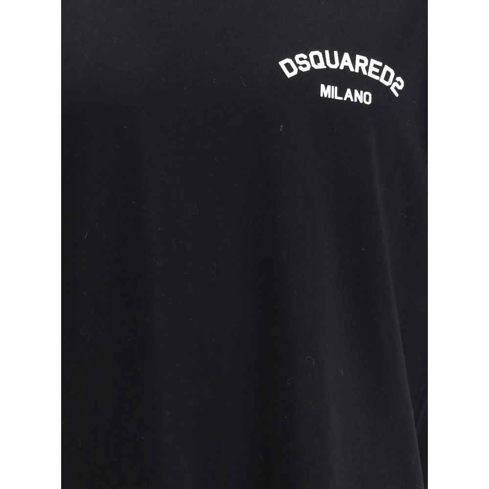 Dsquared² Black Cotton T-Shirt with iconic monogram detail on front, featuring ribbed crew neck, urban contemporary style