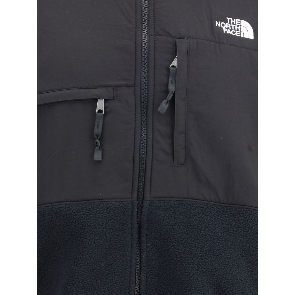 Alt Tag: The North Face Black Polyamide Shell Jacket with zipper closure and logo