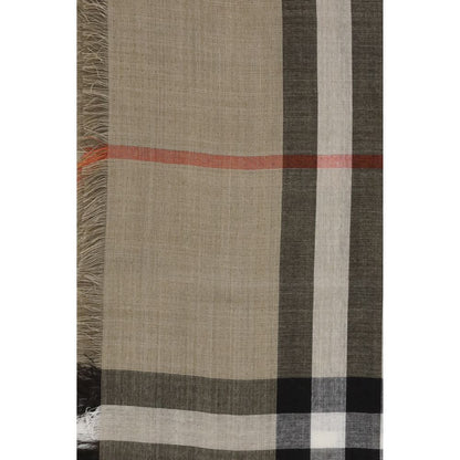 Burberry Beige Wool Scarf with check pattern and fringed edges, crafted in Italy from wool and silk, perfect for AW25 season.