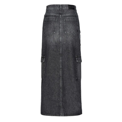 PINKO Black Cotton Skirt with long design, zip closure, back pockets, flap and side pockets, stylish and functional fashion piece
