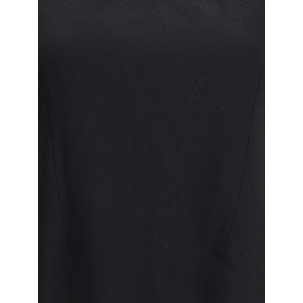 Close-up of Alexander McQueen Black Wool Casual Dress fabric, showcasing elegant design for AW25. Sophisticated style for refined looks.