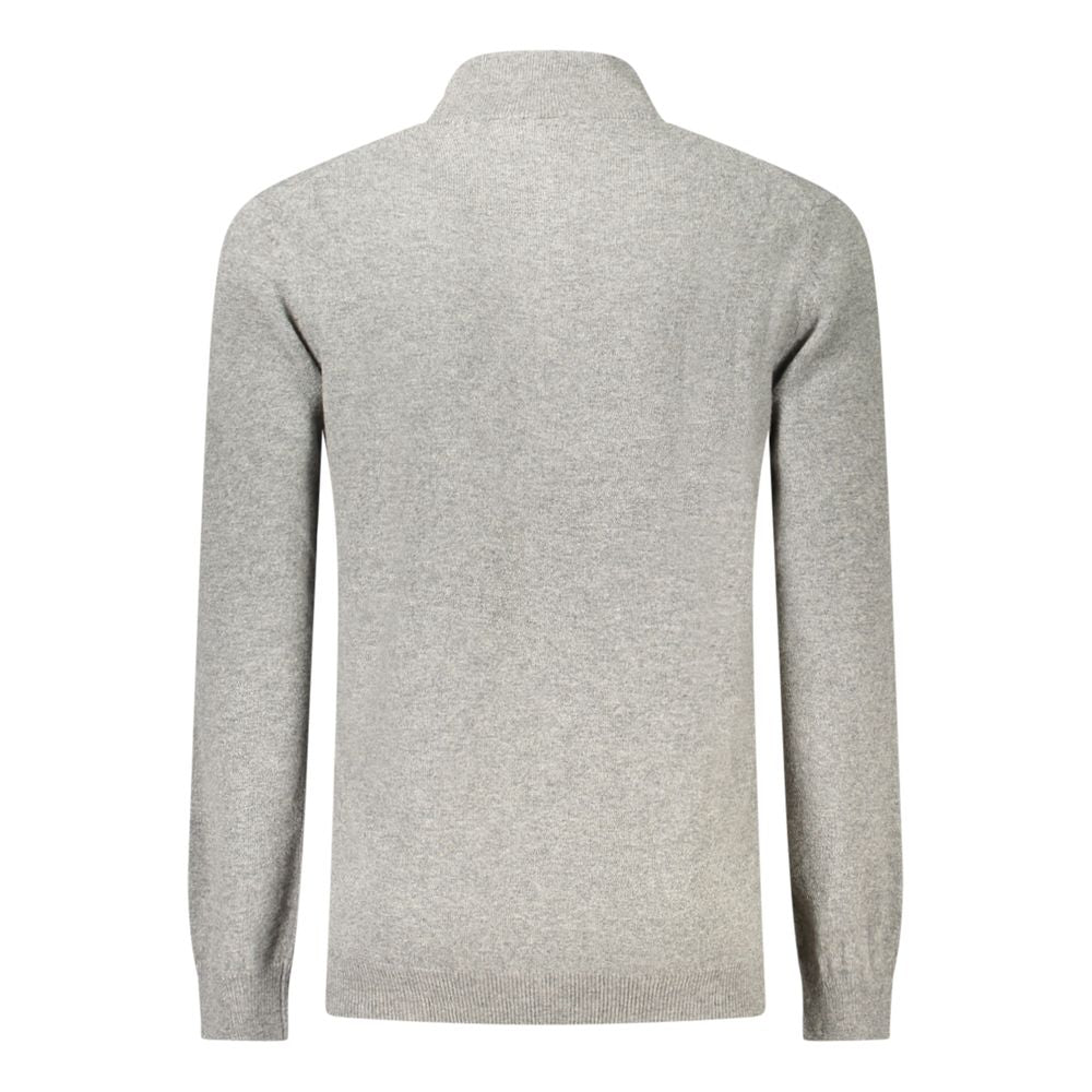 Back view of Timberland Gray Wool Men Sweater showcasing contemporary style and iconic embroidery.