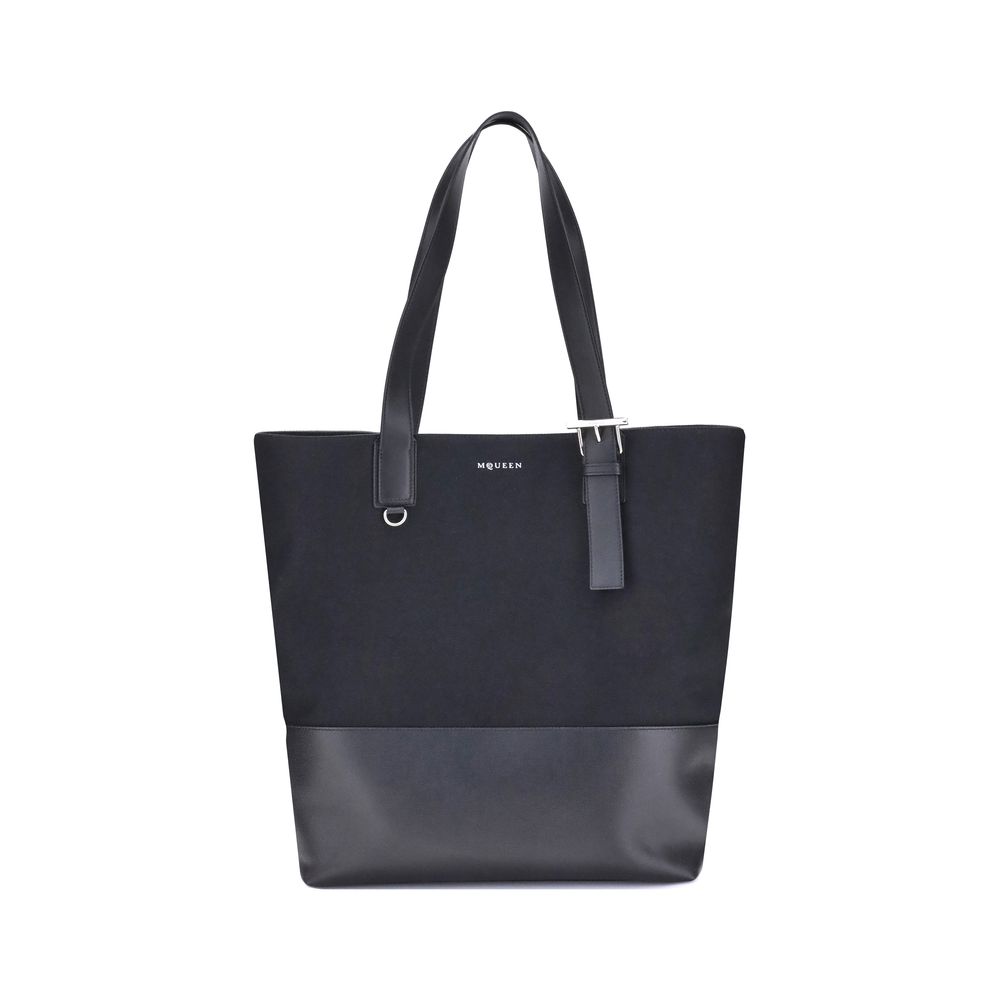 Front view with bag zipped and handles upright.
