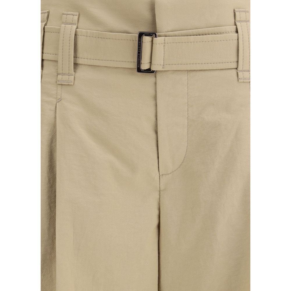 Close-up of Brunello Cucinelli Beige Cotton Cropped Pants with draw belt and pleated design