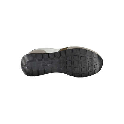 Underside view of Carrera White Polyester Men Sneaker sole showcasing traction and design for modern trendsetters.