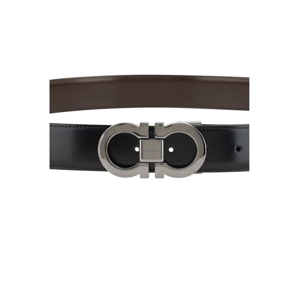 Ferragamo Black Calf Leather Bos Taurus Regular Belt with Gancini logo buckle, reversible design, 3cm width, ideal for versatile styling.