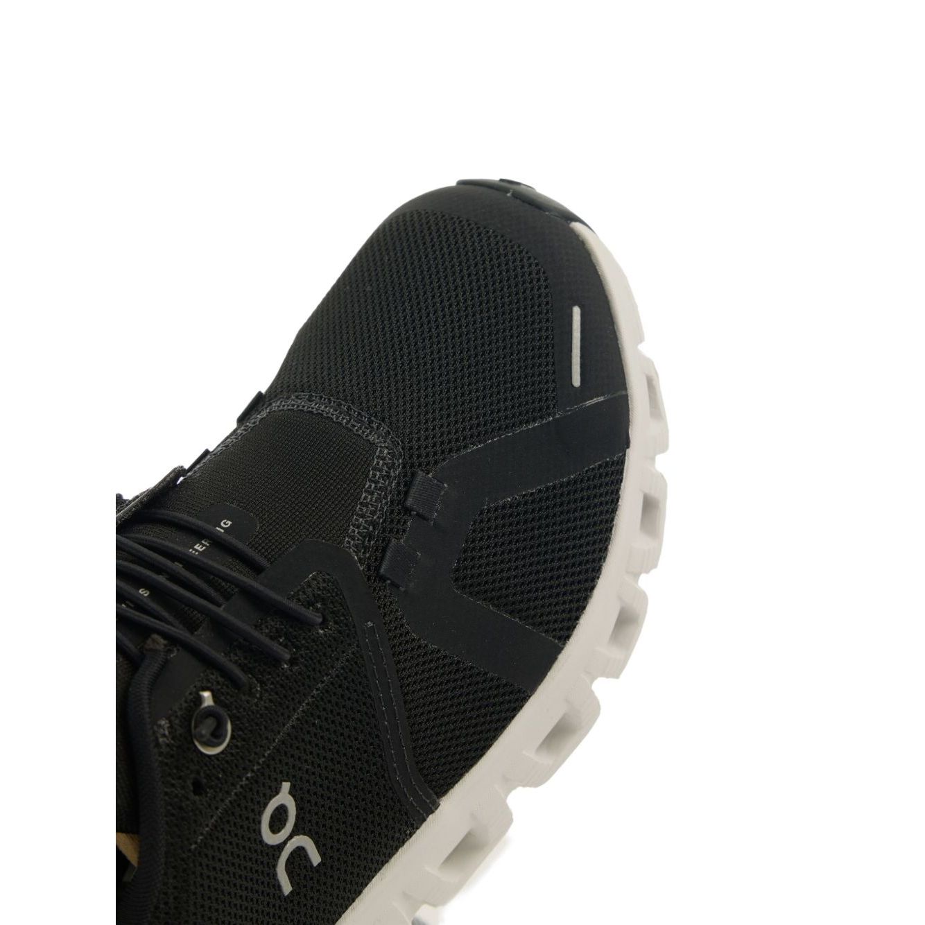 ON Cloud 5 Sneakers Sneakers