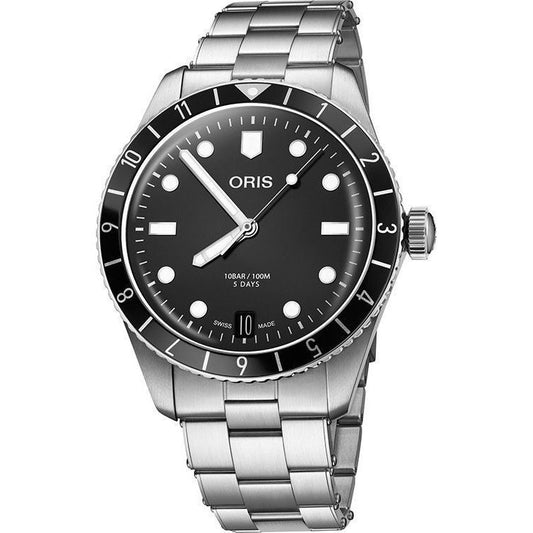 ORIS MOD. DIVERS SIXTY-FIVE 12H CALIBRE 400 wristwatch with stainless steel bracelet and sapphire dial, water resistant to 10 ATM.