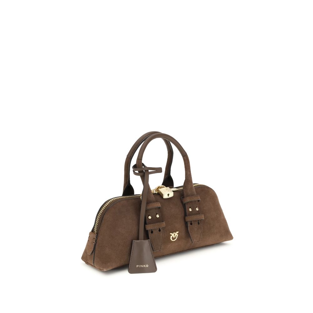 Front view with bag zipped and handles upright.