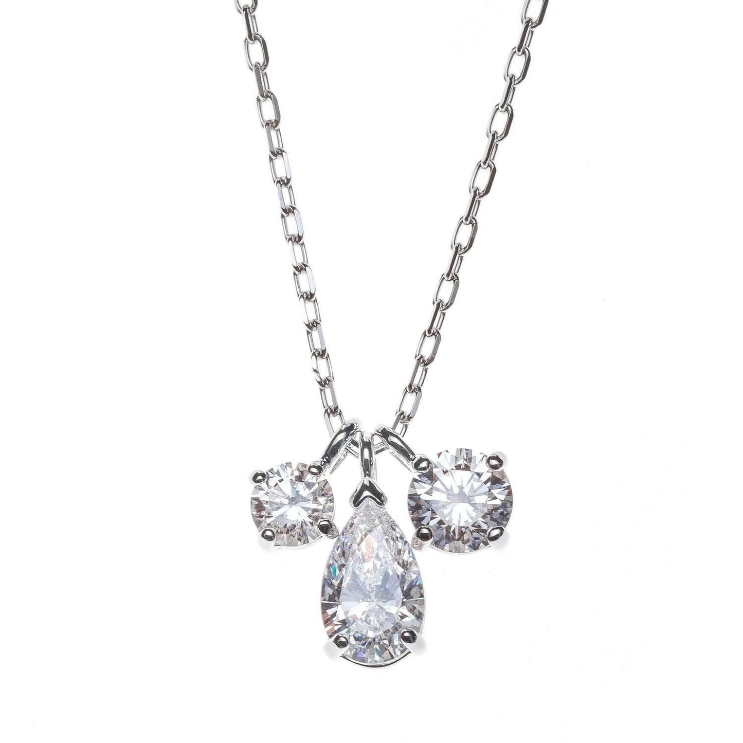 SWAROVSKI Mod. 5571077 Attract Cluster Pendant Necklace with crystal design.