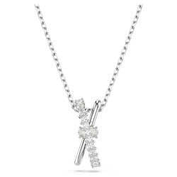 Elegant necklace with cross pendant, silver chain, featuring sparkling crystals, perfect for elegant occasions.
