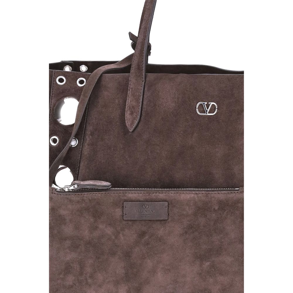 Front view with bag zipped and handles upright.